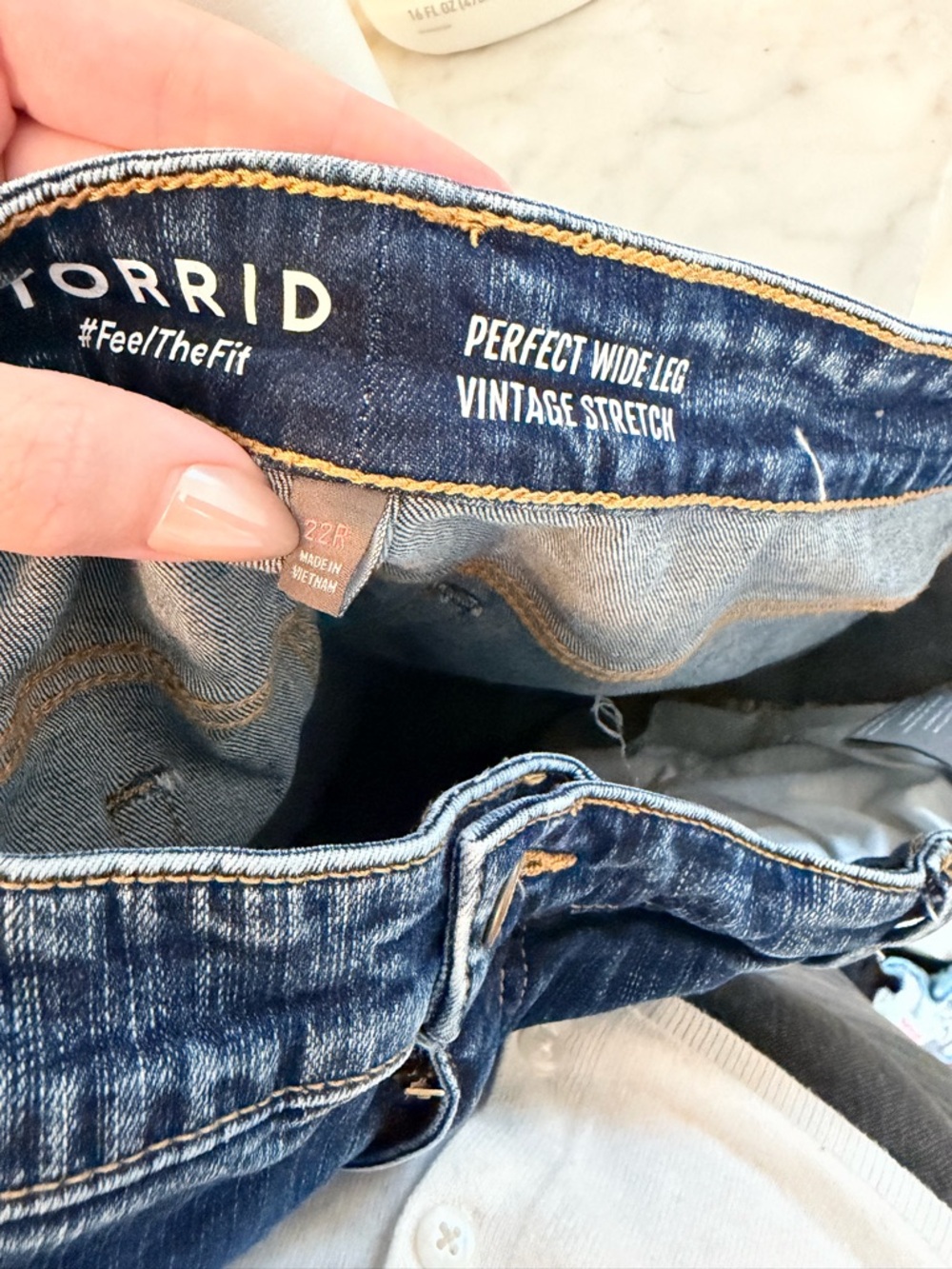 Torrid Perfect Wide-Leg Vintage Stretch Ripped Jeans - Picture 4 of 4